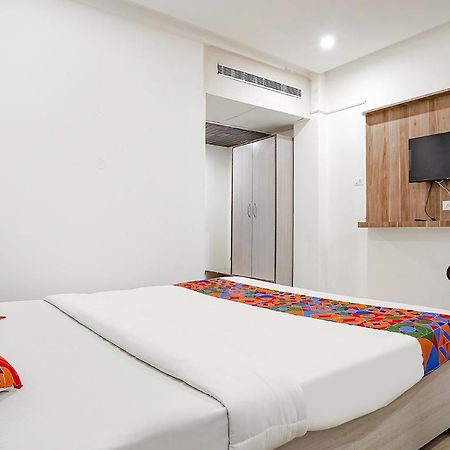 Fabhotel Siddhi Benares Buitenkant foto